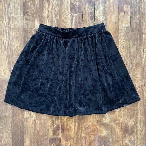 Garage - Crushed Velvet Skater Skirt - Picture 7 of 10